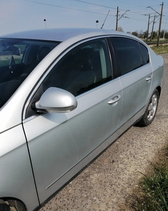 Volkswagen Passat cena 10000 przebieg: 386312, rok produkcji 2006 z Lublin małe 22